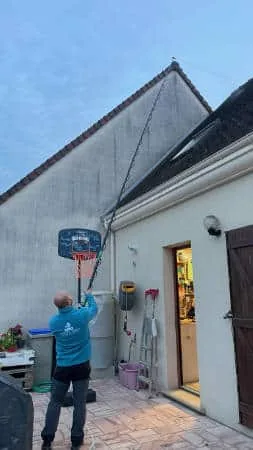 Nettoyage de façade de maison