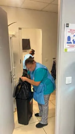 Nettoyage et désinfection des sanitaires de bureaux dans l'Essonne